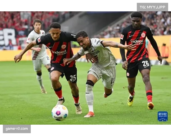 德甲第28轮：勒沃库森2-0客胜法兰克福，提前六轮成功卫冕